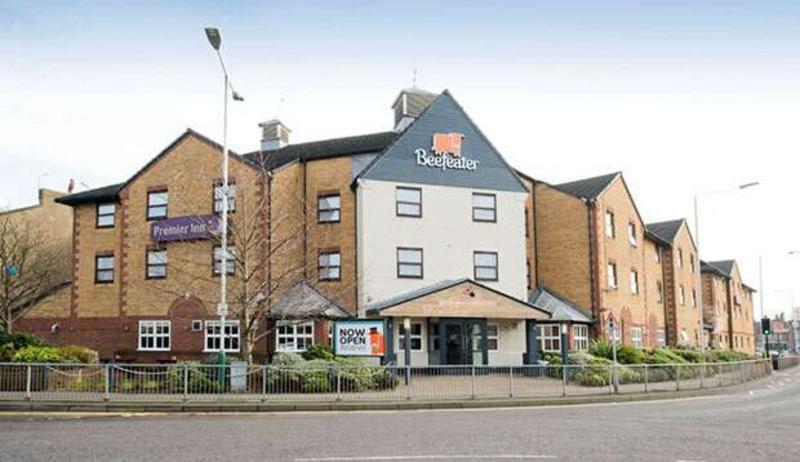 Premier Inn London Romford Central Eksteriør bilde